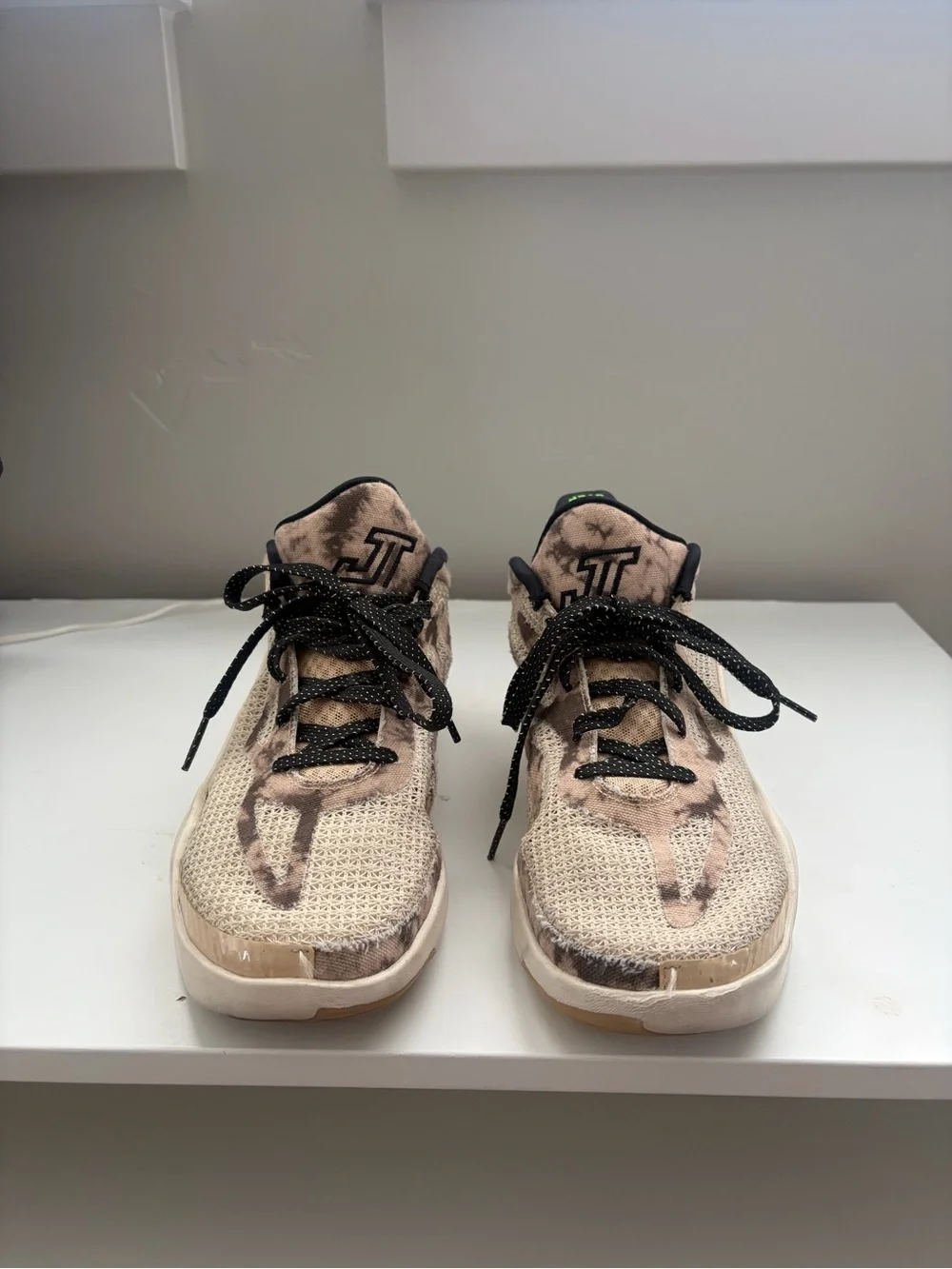 Nike Air Jordan Tatum 1 Tunnel Walk Desert Sneakers Youth 6.5=Women 8